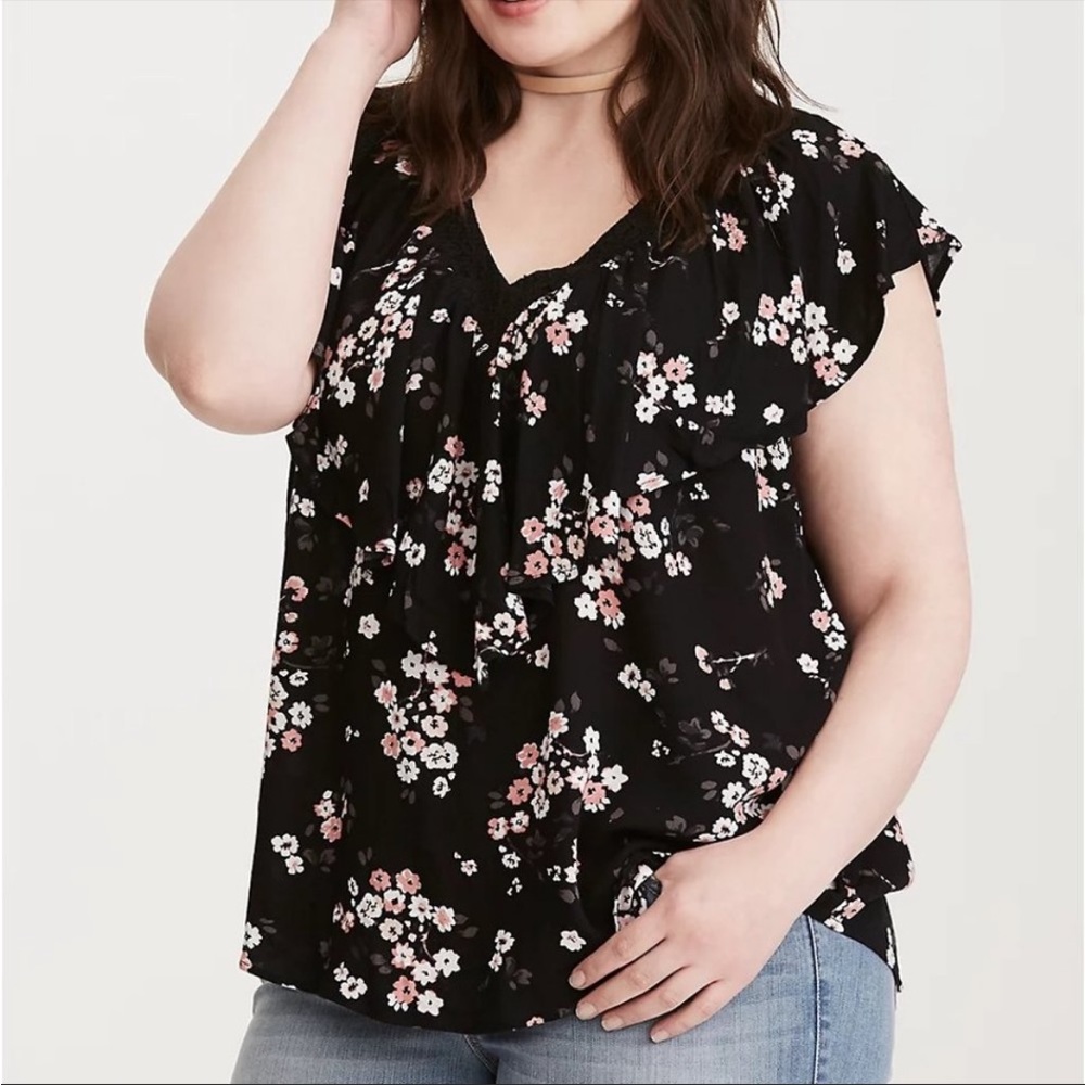 Torrid Black Floral Print Crepe Ruffle Sleeveless Blouse Size 2X Plus Size